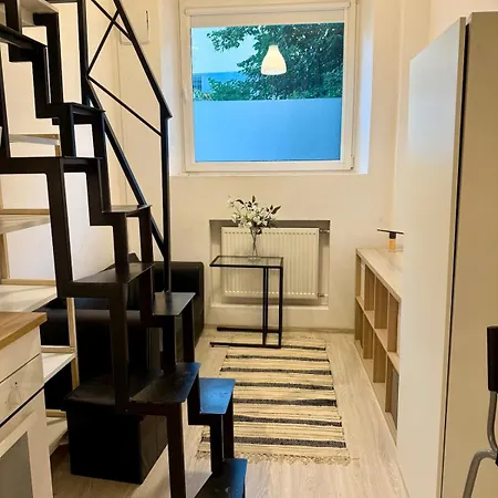 Appartement Cozy 2 Level Mini Loft In *