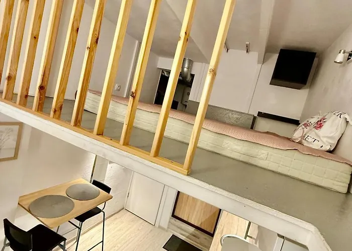 Cozy 2 Level Mini Loft In * Вильнюс